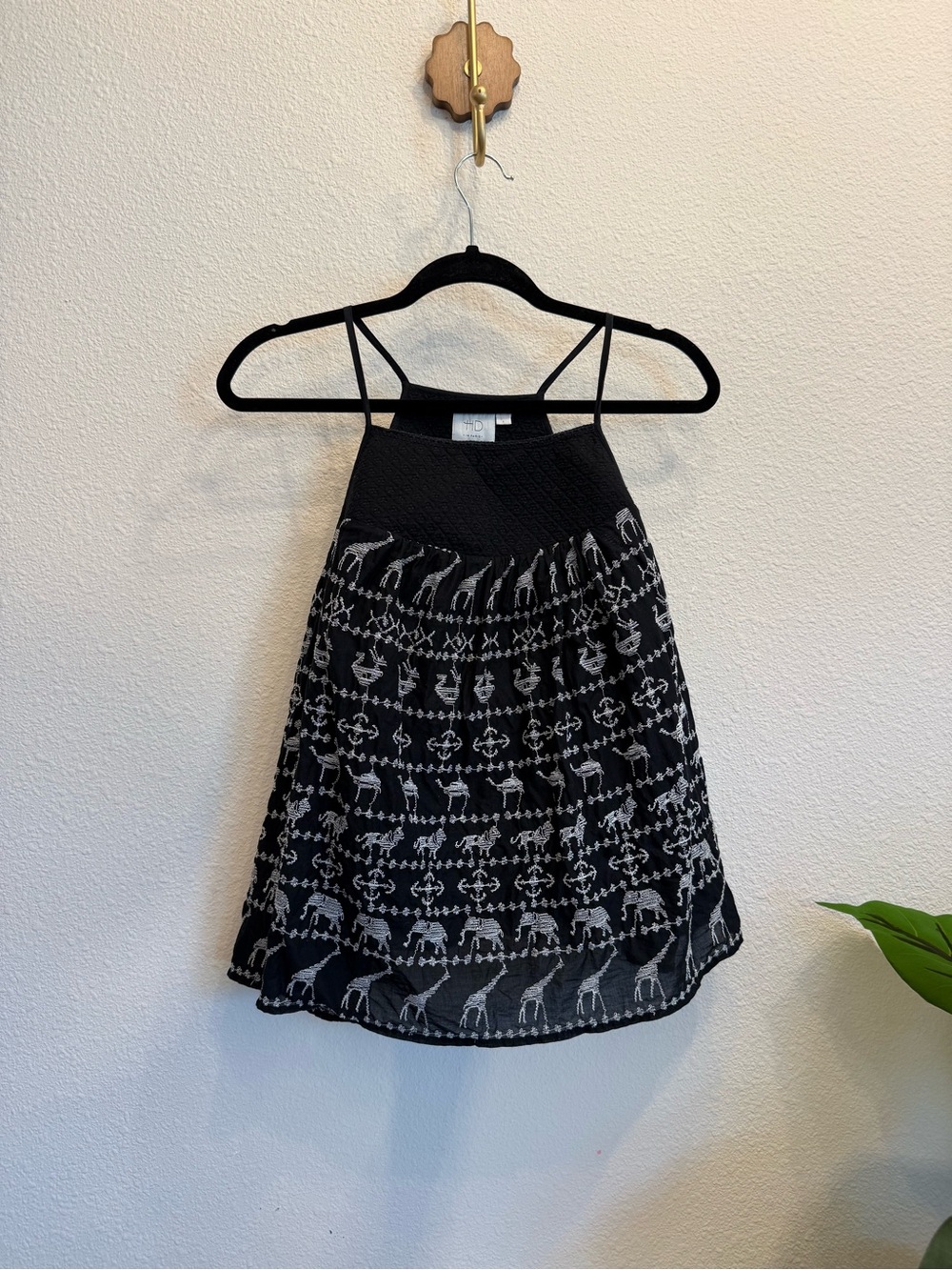 HD in Paris Savane Embroidered Tank Top – Anthropologie – Size S 🖤🦒